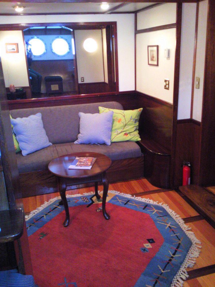 The Covington Houseboat Bed & Breakfast Saint Paul Exterior photo